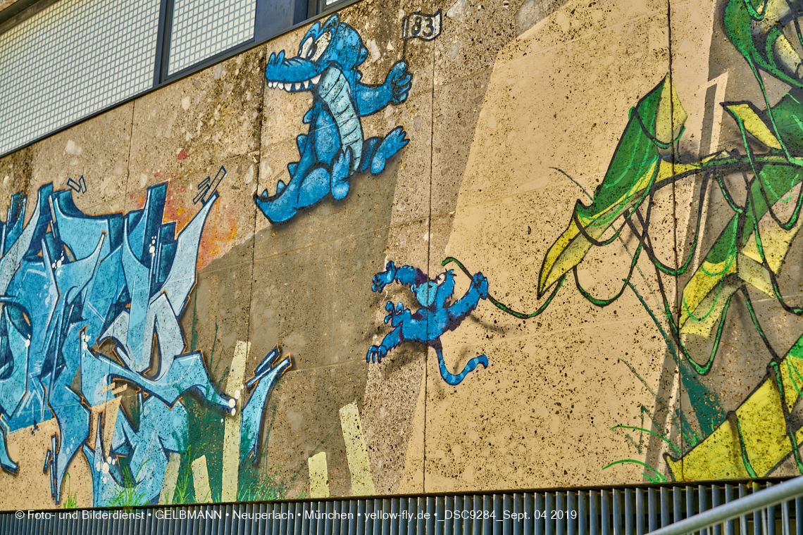 04.09.2019 - Einkaufs- und Wohnzentrum Quiddestraße in Neuperlach